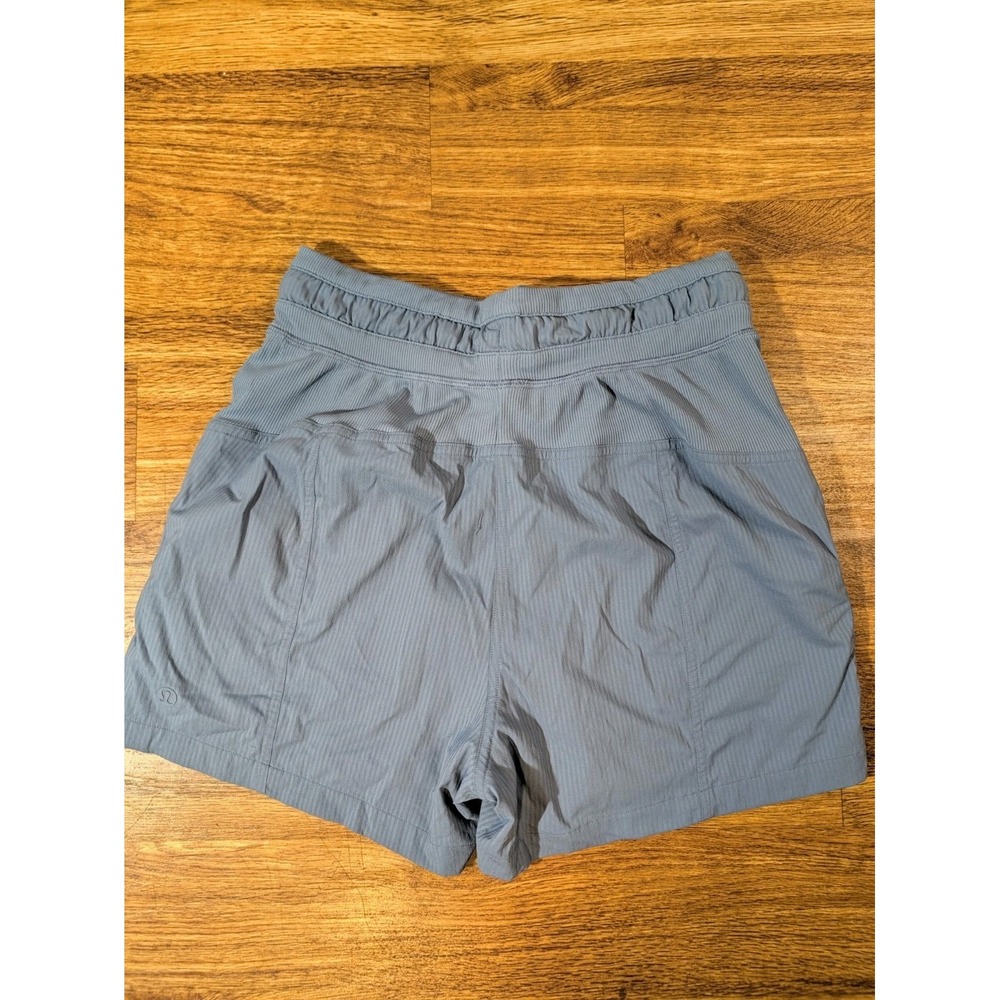 Lululemon Dance Studio High Rise Short 3" Oasis Blue Women's Shorts Size 2 - Picture 2 of 4